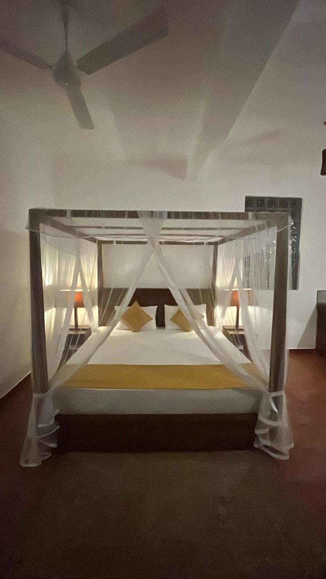 Beach Club Apartments Induruwa Zewnętrze zdjęcie